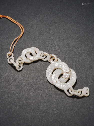 明代 白玉夔纹活环链形串饰