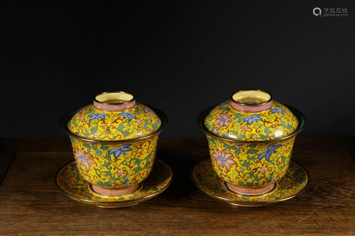 A Pair of Bronze Enamel Bowls