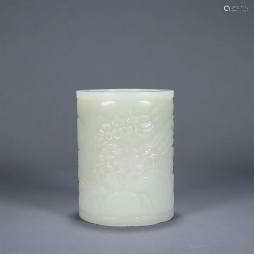 A Carved Hetian Jade Brushpot