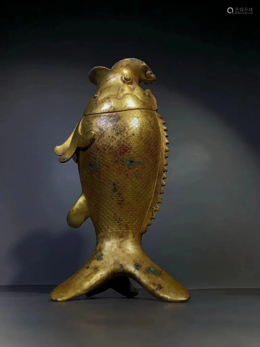 A Gilt Bronze Fish Shaped Vase