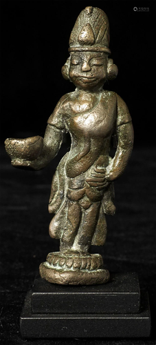 Solid cast bronze wearing Burmese palace wear clothes,