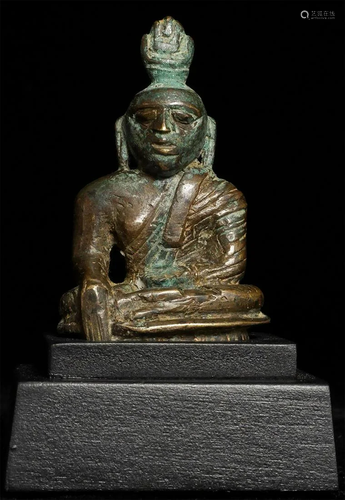 Rare 14/15thC Sri Lankan Buddha. Originally one of a a