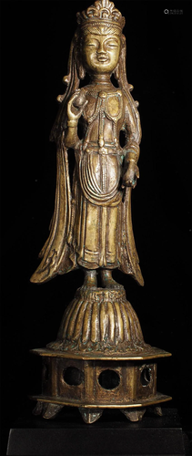 Antique Korean bronze or brass Bodhisattva, 18 C or