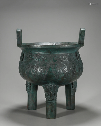 CHINESE ANCIENT BRONZE DRAGON CENSER BURNER