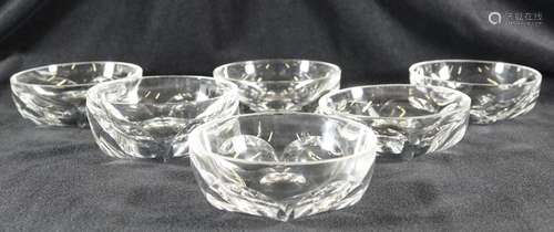 BACCARAT LOT de 6 COUPES à dessert, service Harcourt.<br />
...