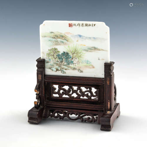 A small Chinese famille rose table screen  19th century 十九...