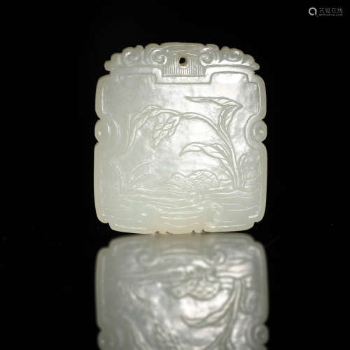 A Chinese white jade carved plaque  18th/19th century 十八/十...