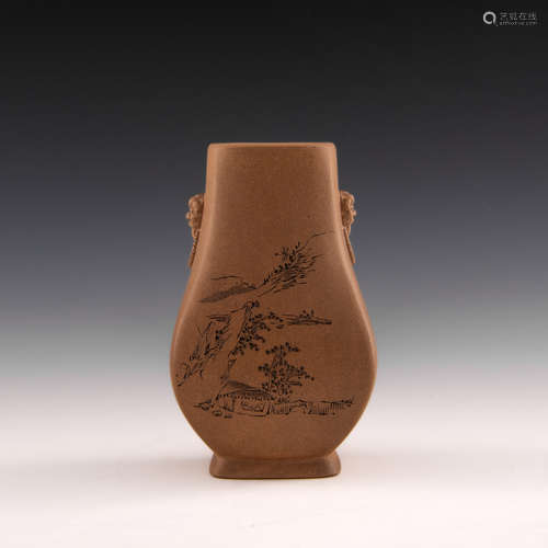 A Chinese earthenware duanni vase  Republic period 民國 段泥...