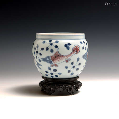 A Chinese underglaze blue and red jardiniere  19th century 十...