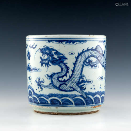 A Chinese blue and white censer  19th century 十九世紀 青花龍...