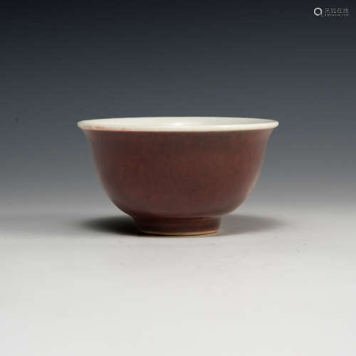 A Chinese copper red glazed cup  17th/18th century 十七/十八...