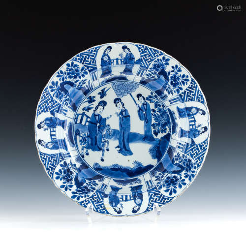 A Chinese blue and white export porcelain charger  Kangxi pe...