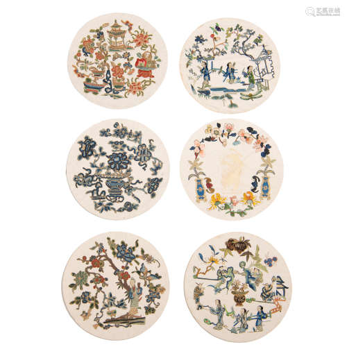 A group of six Chinese silk roundels  19th century十九世紀 各...