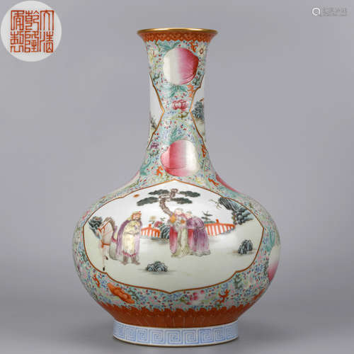 A Famille Rose and Gilt Decorative Vase Qing Dynasty