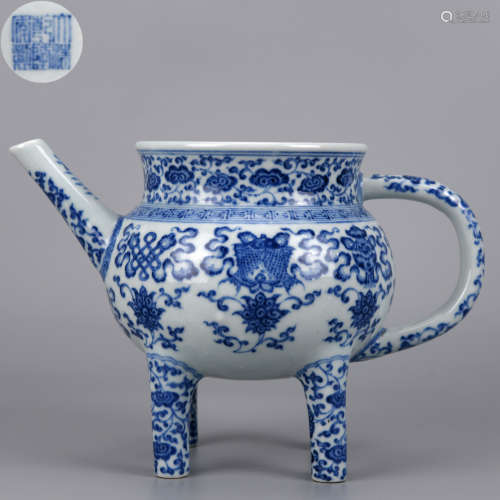 A Blue and White Eight Auspicious Ewer Qing Dynasty
