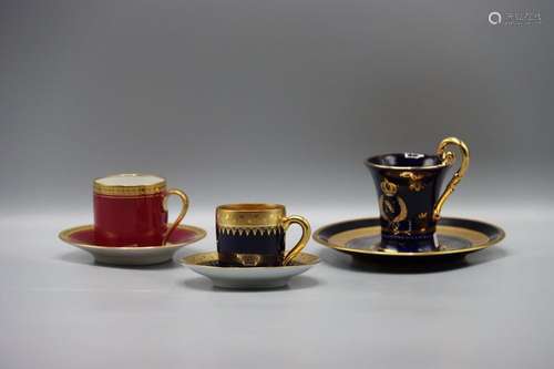 Lot de trois tasses Porcelaine de Limoges avec dorures dont ...