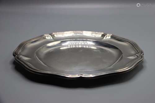 ARGENTERIE. Assiette en argent. Filets. Poids net: 480 gramm...