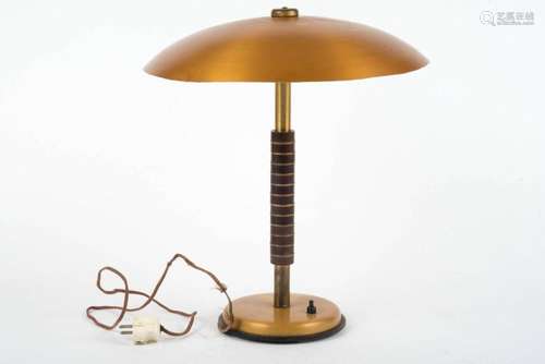 Dienstlampe 1944