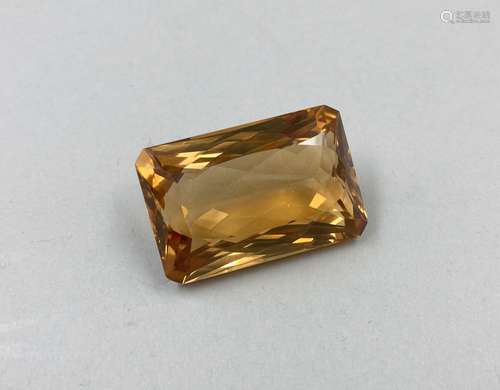 Citrine taillée sur papier de 96cts environ.