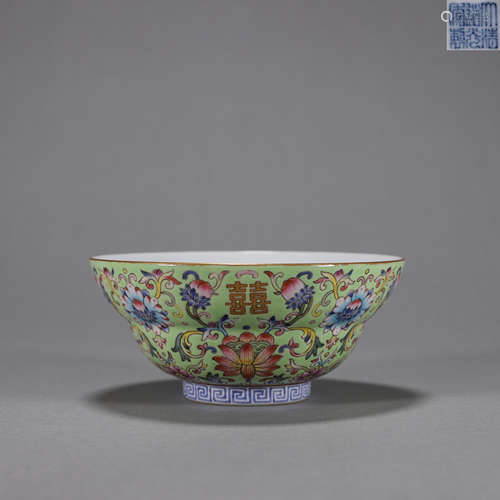 A green ground famille rose flower porcelain bowl