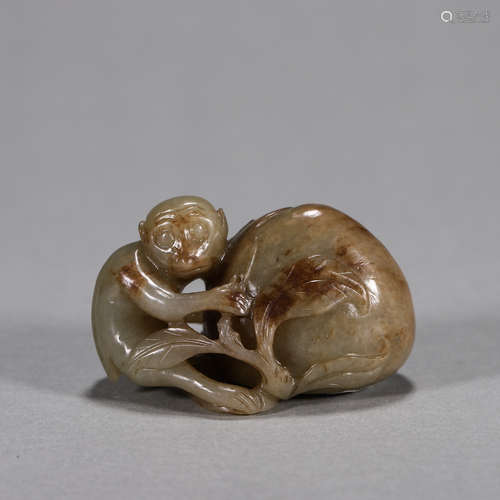 A jade monkey and elephant peach ornament