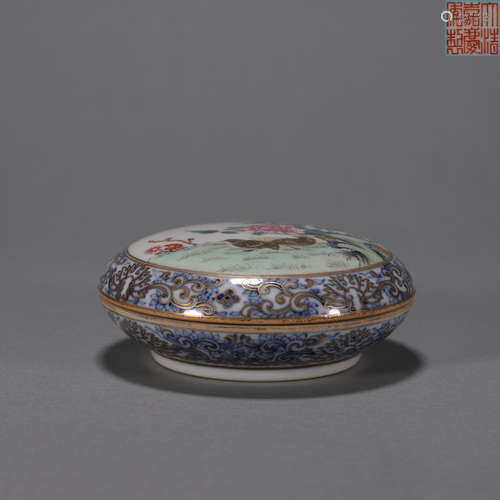 A famille rose quail porcelain box