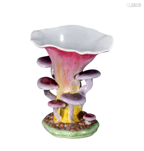 清 粉彩瓷塑蘑菇形花插