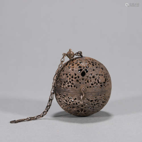 A flower and bird silver incense burner