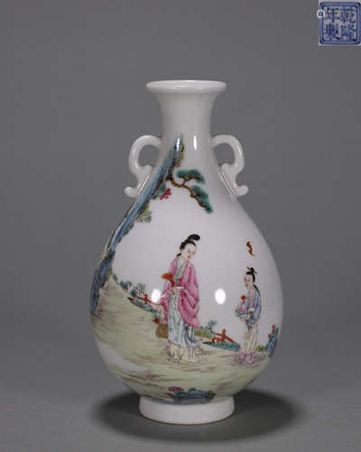 A famille rose figure porcelain double-eared vase