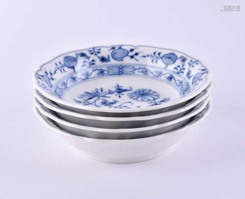 4 fruit bowls Meissen