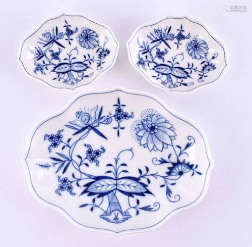 3 offering bowls Meissen