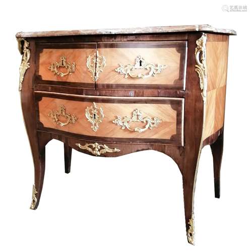 COMMODE GALBÉE LOUIS XIV ESTAMPILLÉE Léonard BOUDIN (maître ...