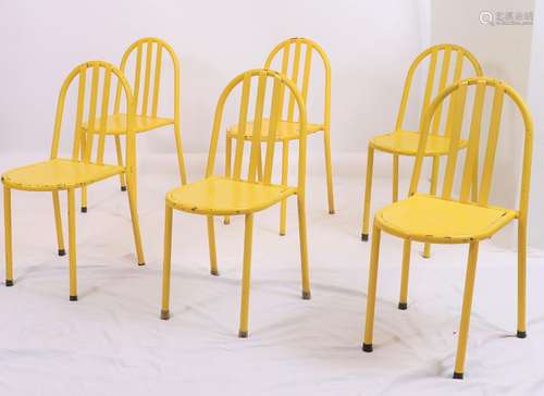 SUITE DE 6 CHAISES TUBULAIRES MODERNISTES JAUNES de Robert M...