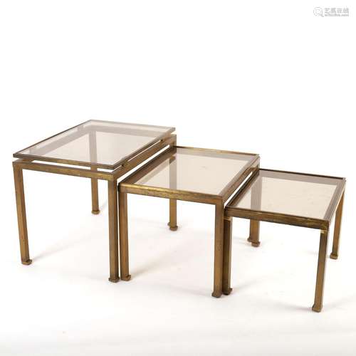 SUITE DE 3 TABLES GIGOGNES attribuée à Guy LEFÈVRE (1933-201...