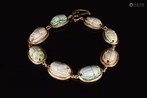 EGYPTIAN REVIVAL GOLD BRACELET WITH SCARABS