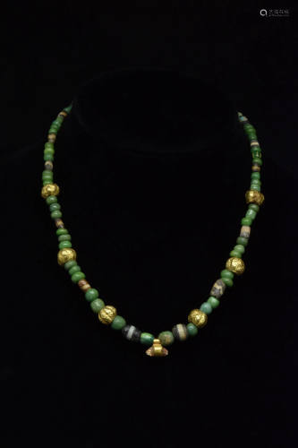 NEAR EASTERN GLASS AND GOLD NECKLACE