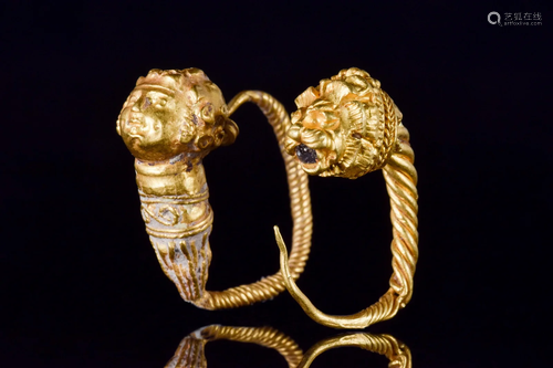 GREEK HELLENISTIC GOLD PAIR OF EARRINGS