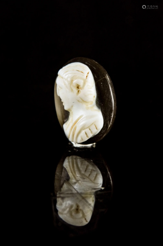 ROMAN ONYX CAMEO FEMALE BUST