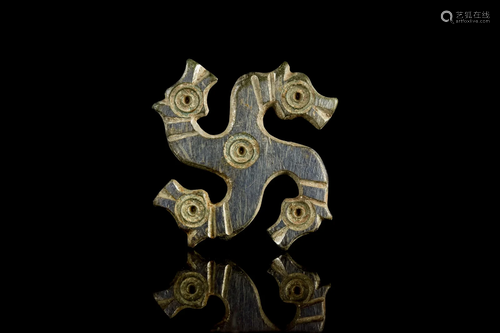 ROMAN BRONZE SWASTIKA BROOCH WITH HORSE HEADS