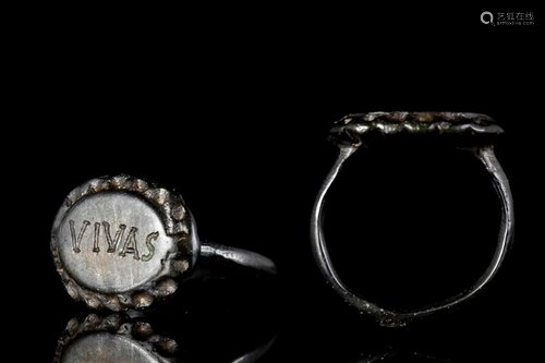 ROMAN BRONZE RING INSCRIBED WITH 'VIVAS'