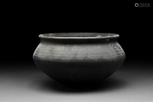 EUROPEAN LUSATIAN BLACK CLAY BOWL