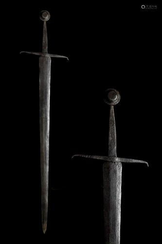 MEDIEVAL IRON SWORD