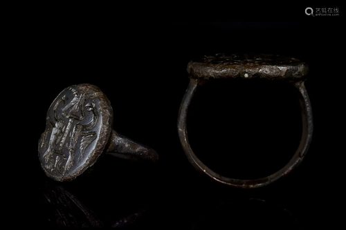 RARE MEDIEVAL BRONZE RING WITH TWO PHOENIXES