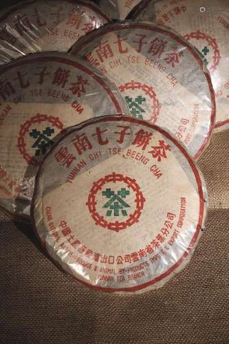 1985年勐海茶厂厚纸7542