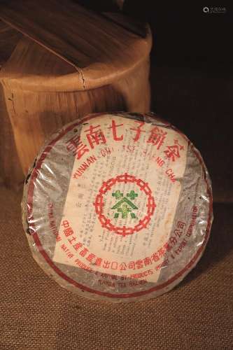 1989年勐海茶厂薄纸8592