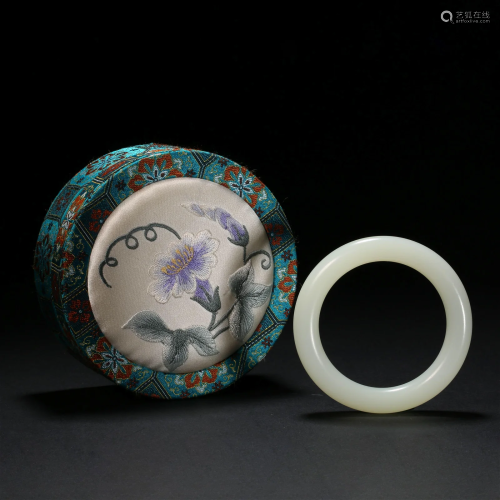Qing Dynasty,Hetian Jade Bracelet