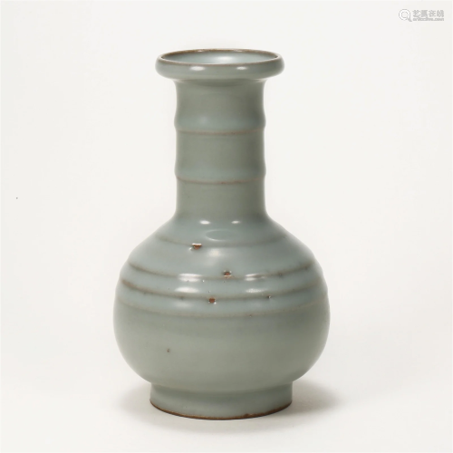 Song Dynasty, Official Kiln Bottle