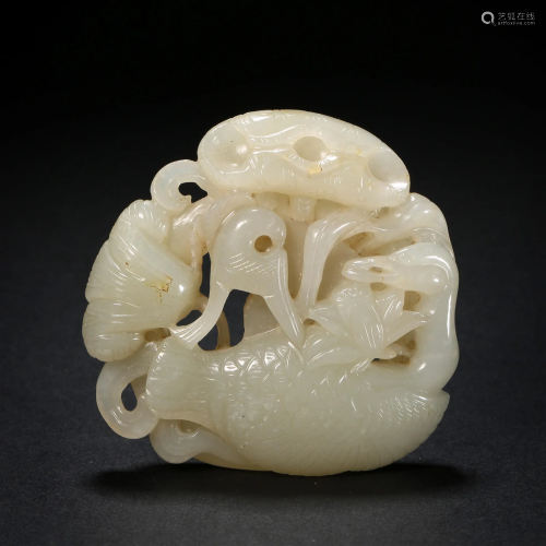 Liao Dynasty,Hetian Jade Fish-Shaped Pendant