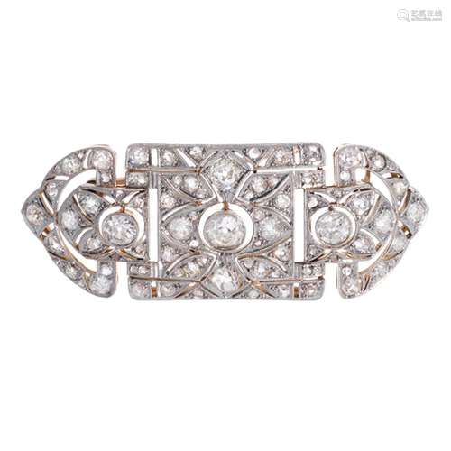 Brooch art deco plate in yellow gold with rock-cut diamonds ...