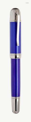 MONTBLANC “JULIO VERNE” FOUNTAIN PEN.Body in lacquered resin...